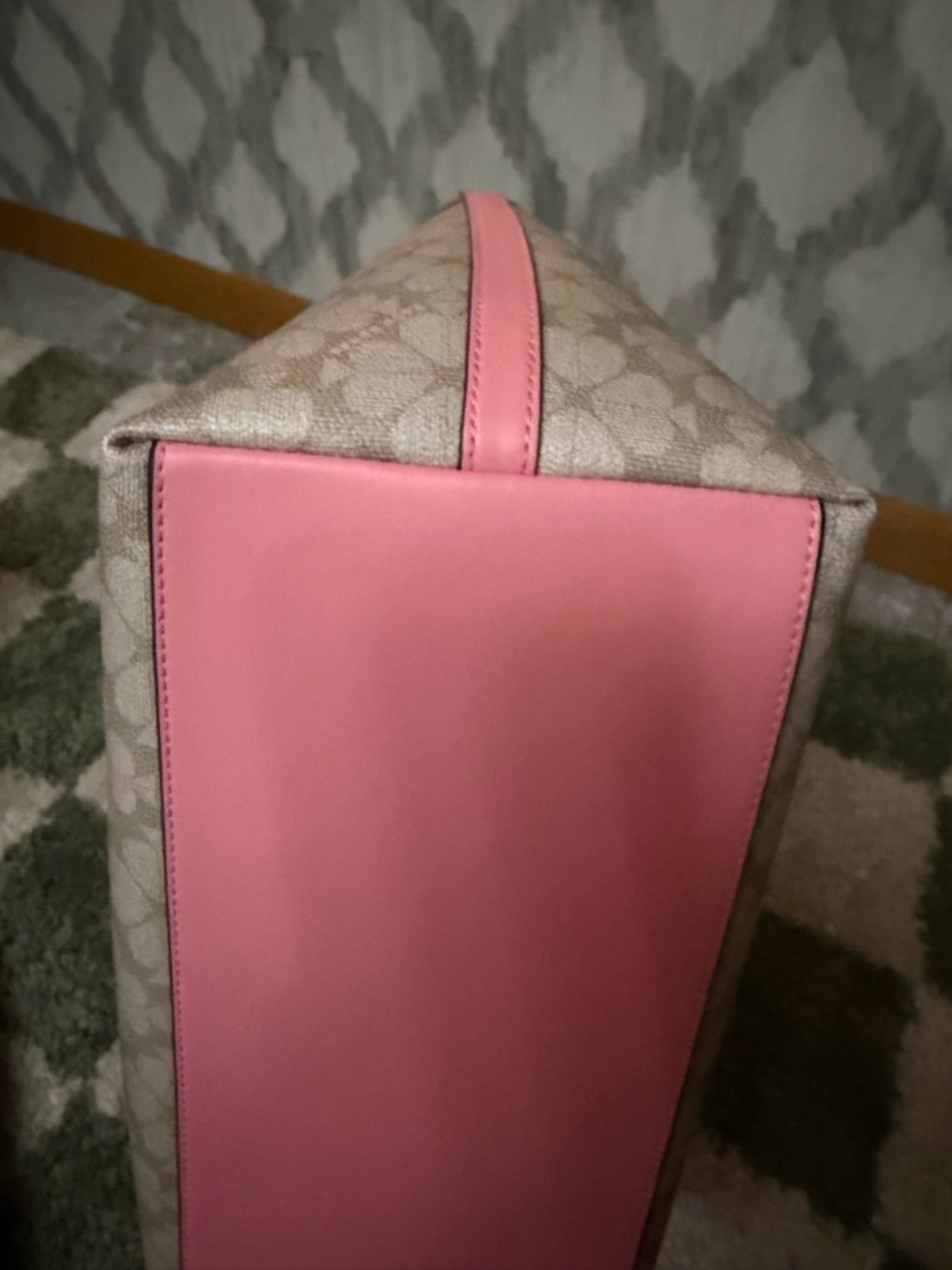 Kate Spade ♠️ Flower Tote with Leather Heart Charm - Picture 10 of 16